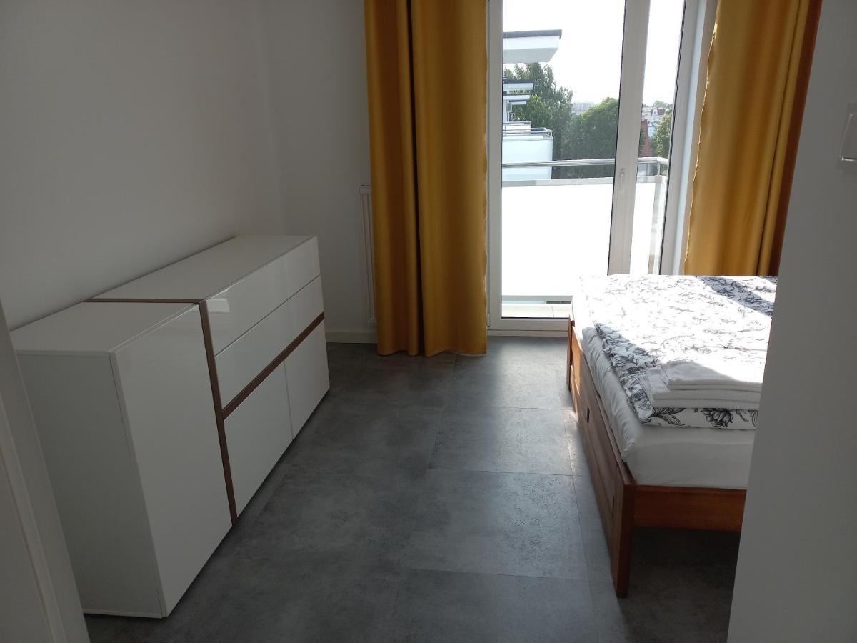 אלבלאג Varsovia Residence Apartament 19 Parking מראה חיצוני תמונה